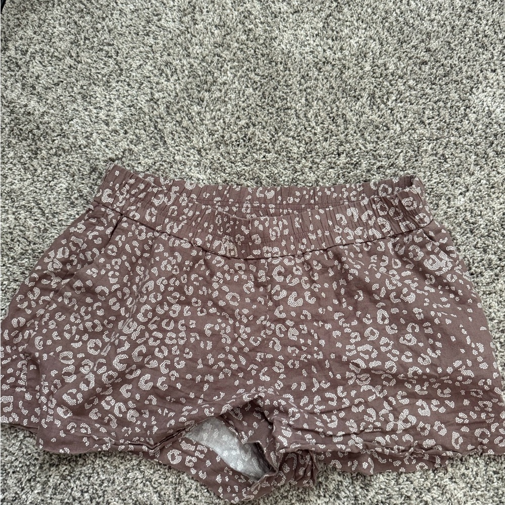 a new day Taupe and White Patterned Shorts